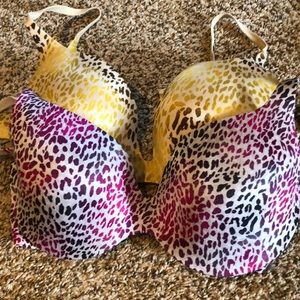 Victoria secret bras/ Demi